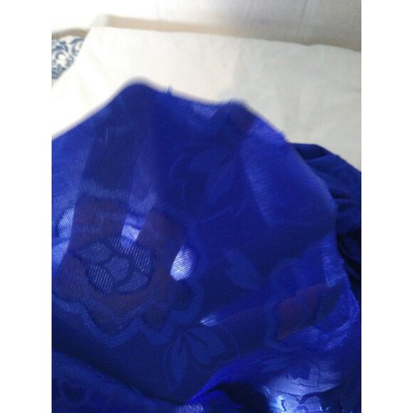 Vtg Halston III Womens 12 Blouse Secretary Bow Neck Blue Floral Semi Sheer - Picture 8 of 13